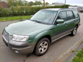 Subaru Forester 2.0i 2005 (13)